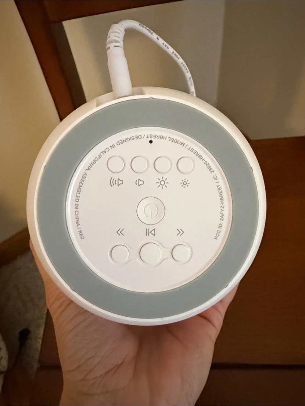 Hatch White Ambient Sound & Light Machine - Picture 3 of 3